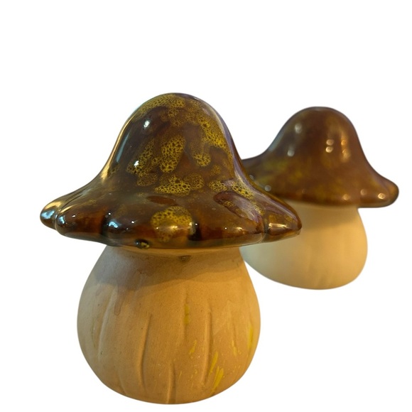 Vintage Mid Century Modern Ceramic Mushroom Sculptures - Set of 2 - Picture 5 of 11